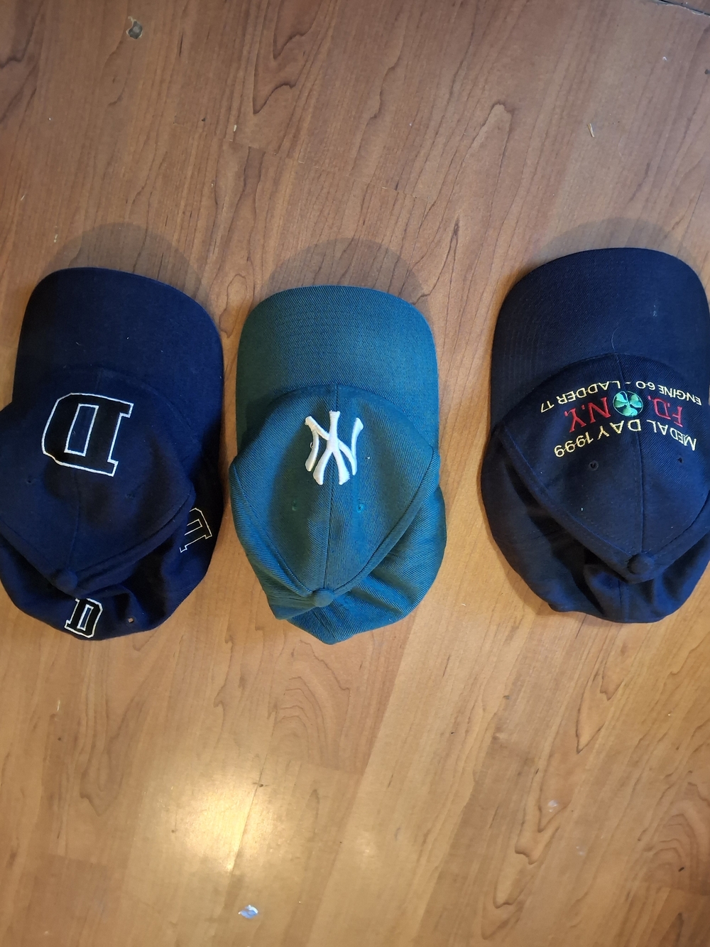 NY Logo Green Baseball Cap for Men